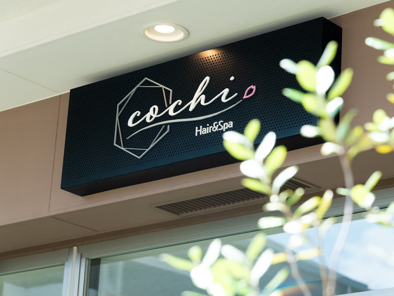 cochi Hair&Spa の看板